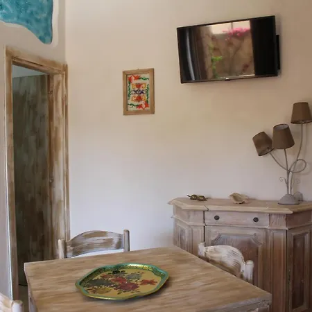 Casa Titty Holiday home Cannigione